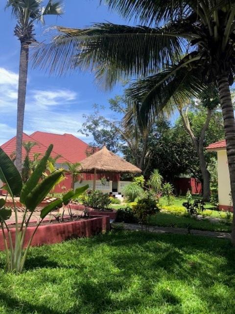 Heda House Bed & Breakfast Sanyang Exterior photo
